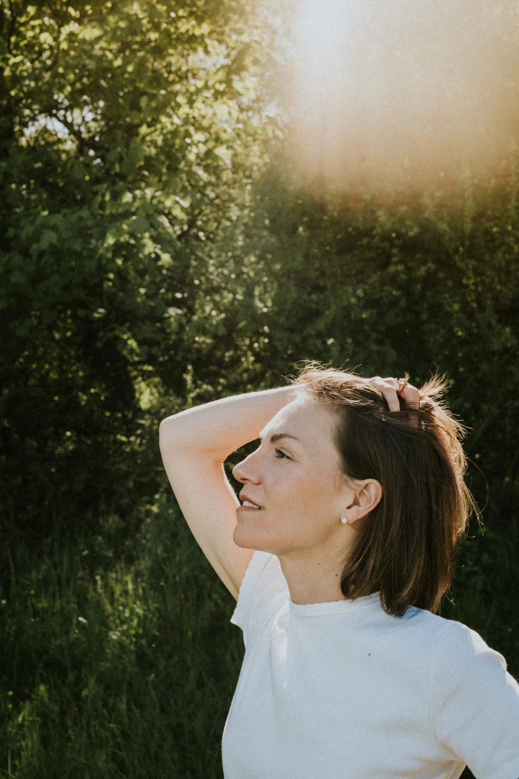 Aude dans la lumière du soir